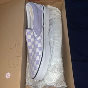 Brand new never worn before Lavender and white Checkered Vans size 7